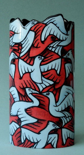 Silhouette d'art Vase by John Beswick - Escher - Birds SDA28